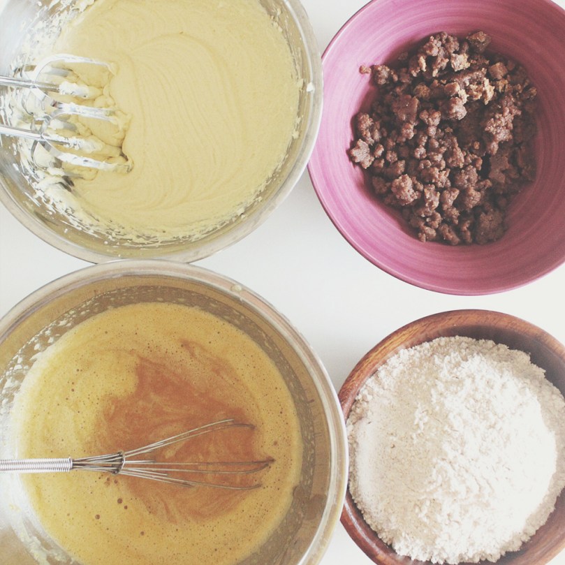 Breakfast Muffins: Pumpkin & Cheesecake with a Brown Sugar Streusel Ingredients
