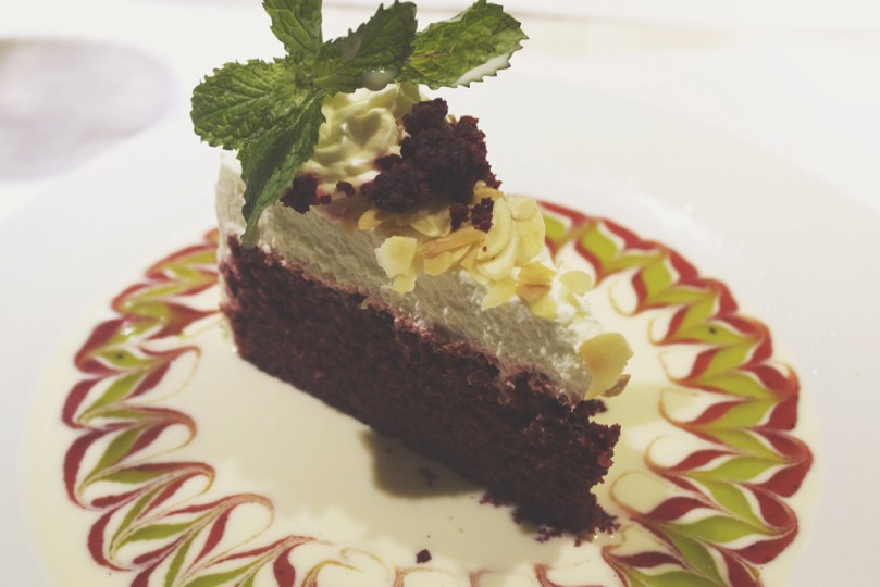 Arabela, Camello's Bakehaus & Coffee Shop - DESSERTS: RED VELVET