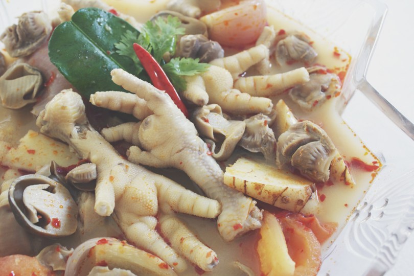 Tom Yum Gài (ต้มยำไก่)