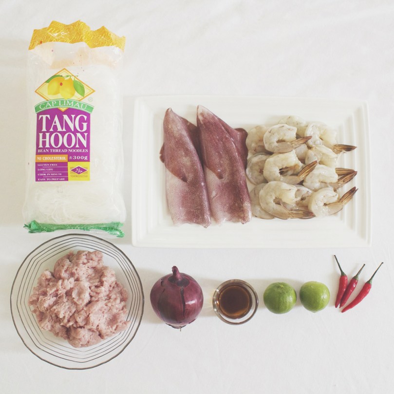 Yum Woon Sen (ยำวุ้นเส้น) Ingredients