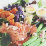 Salade Niçoise du Saumon Fumé