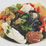 Spaghetti al Nero di Seppia con Calamari e Vongole