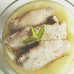 Tinolang Manok (Chicken & Green Papaya Soup)
