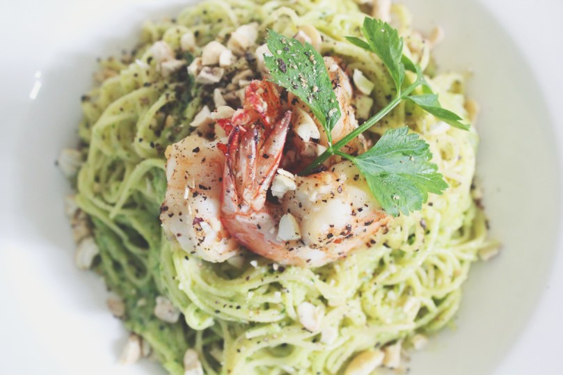 Capellini al Pesto e Gamberi