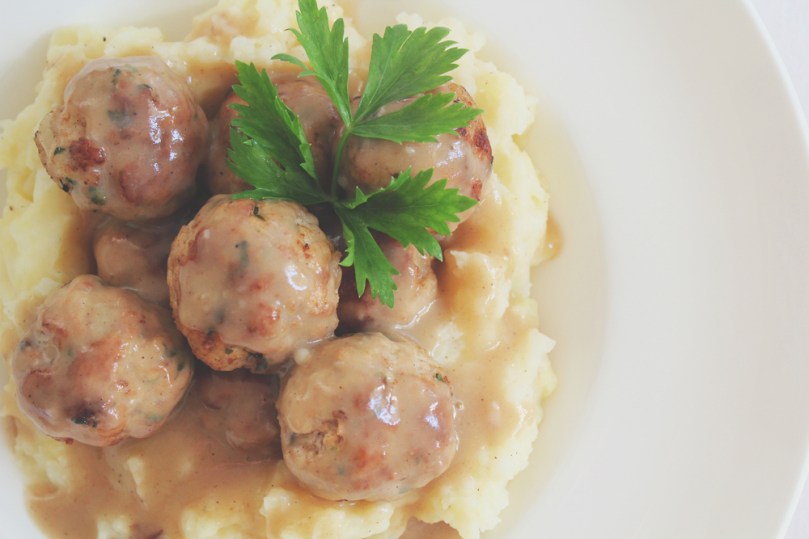 Svenska Köttbullar (Swedish Meatballs)
