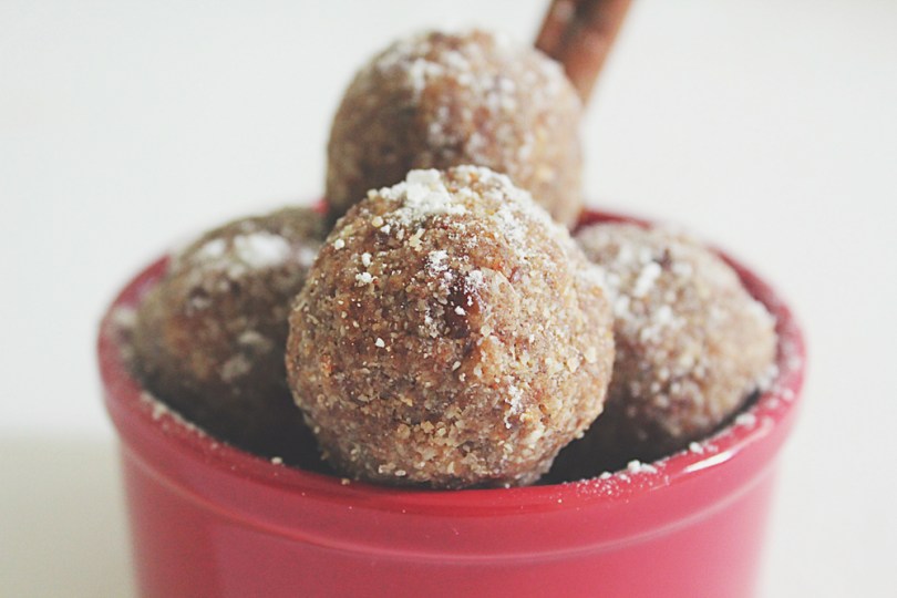 Raw Gingerbread Balls