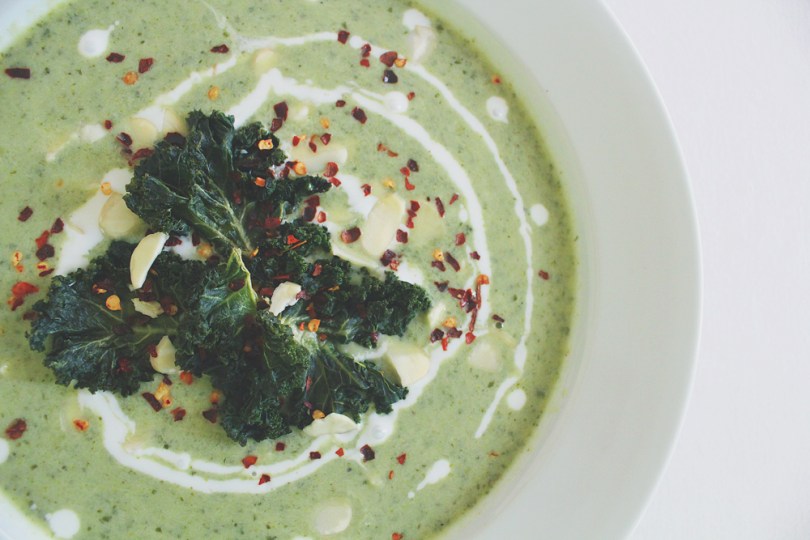 Vegan Broccoli & Kale Soup