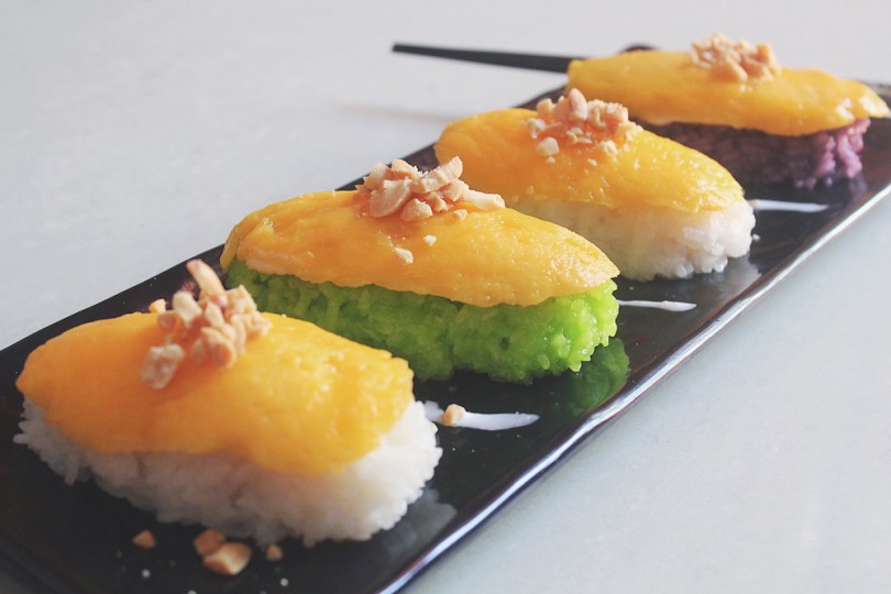 Khao Neoo Mamuang (ข้าวเหนียวมะม่วง) Mango Sticky Rice