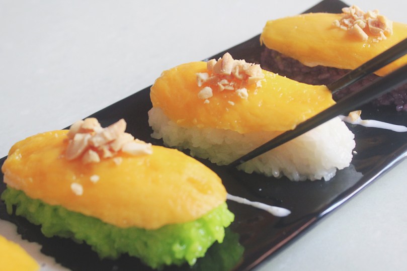 Khao Neoo Mamuang (ข้าวเหนียวมะม่วง) Mango Sticky Rice
