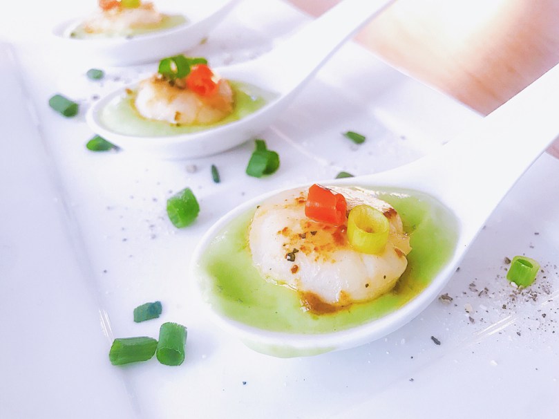 Seared Lemon Butter Scallops With Avocado Sauce