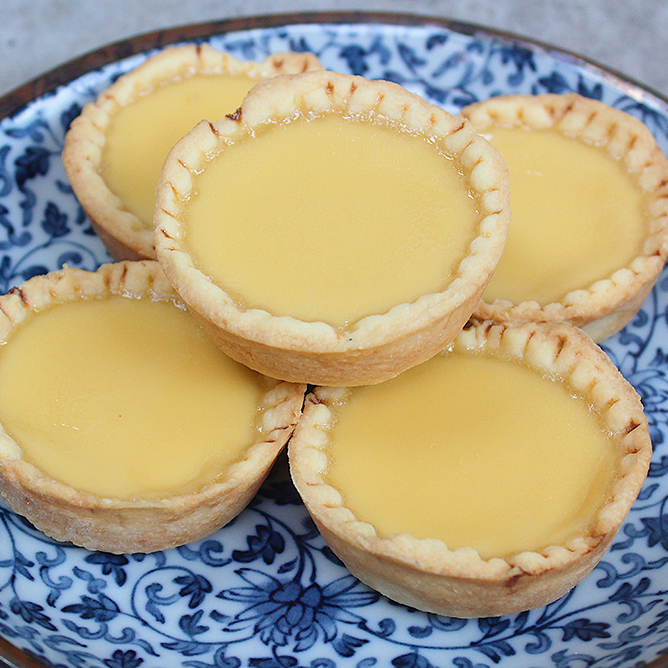 Hong Kong Style Egg Tarts