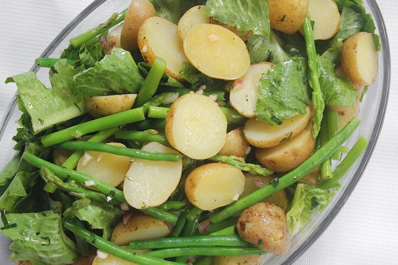 Potato Salad with Green Beans and Asparagus