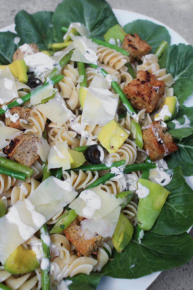 Garlic Bread Pasta Salad