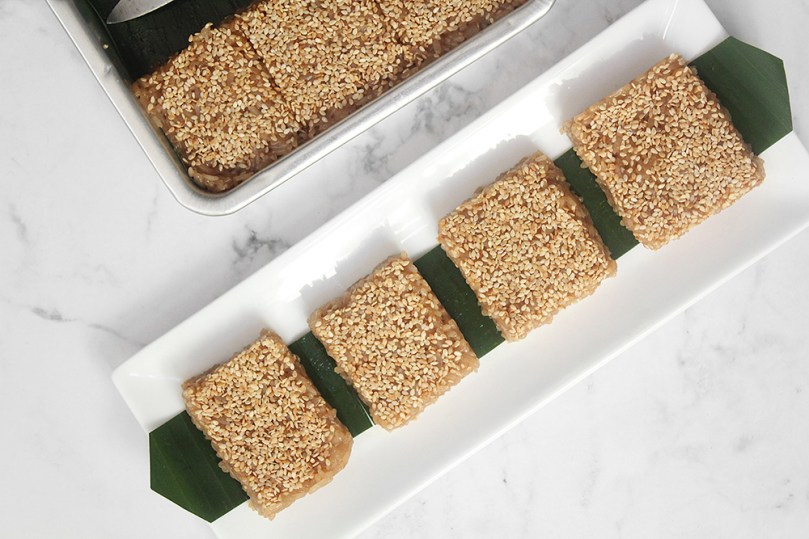 Num Treap (Sticky Rice with Sesame Seeds)