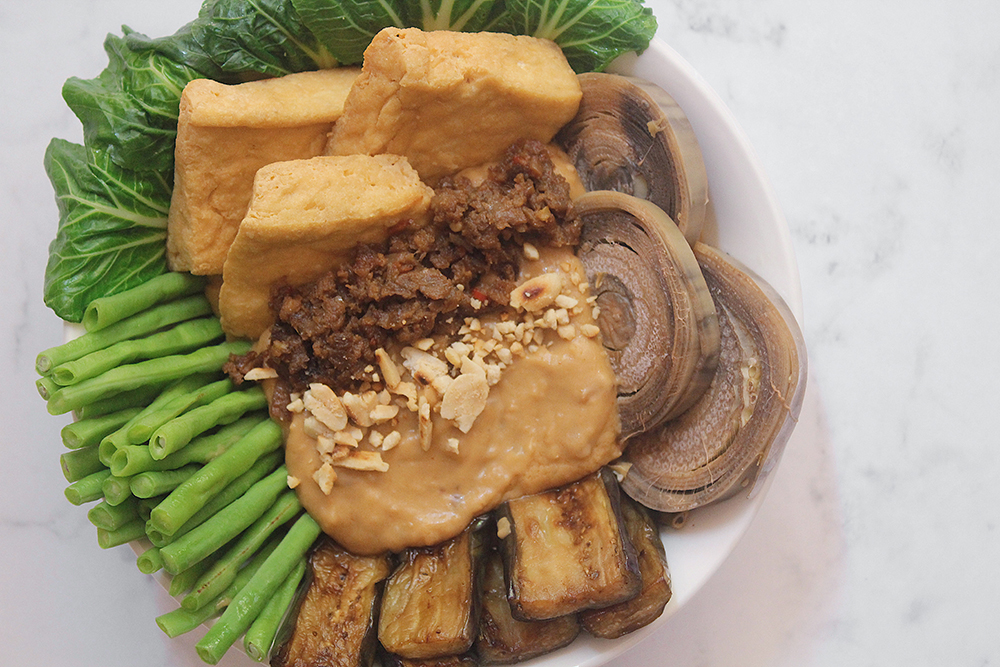 Crispy Tofu Kare-Kare