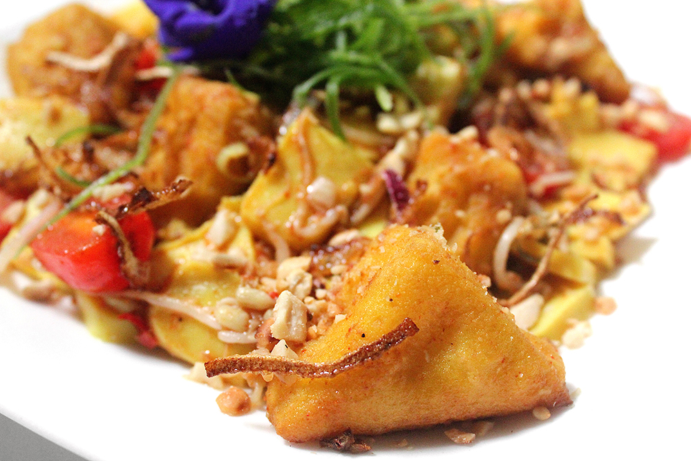 Tohu Thoke (Chickpea Tofu Salad)